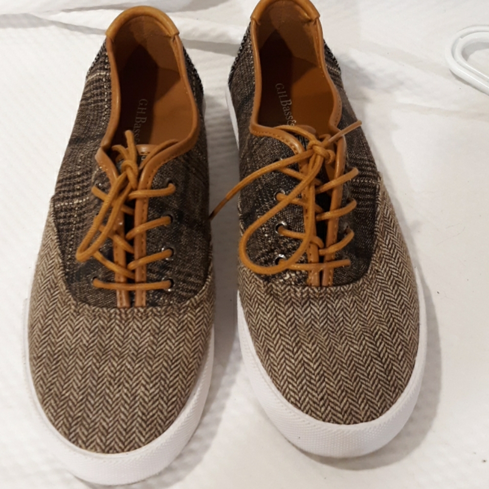 GH bass & Company tweed shoes 6.5